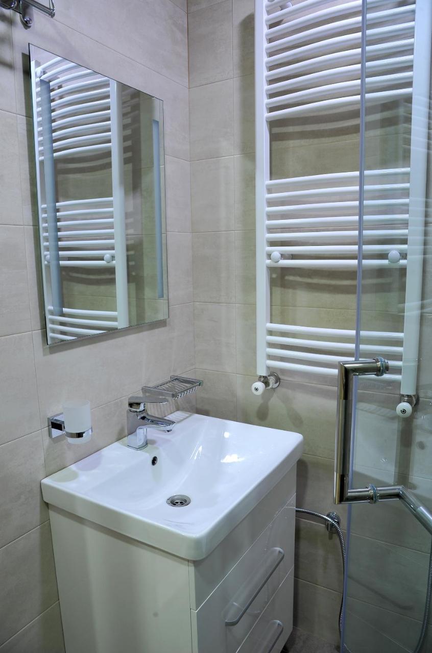 River Side Apartment Tbilisi Bagian luar foto